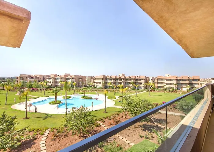 Luxe&Privilège - Prestigia Topaze
